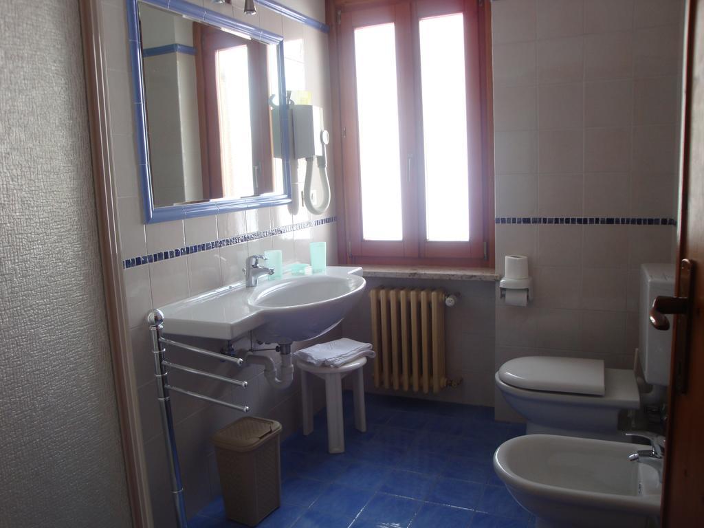 Hotel Alpe Fleurie Champoluc Εξωτερικό φωτογραφία